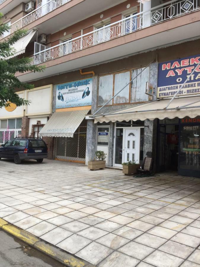 Leoforos 28Is Oktovriou Tessalónica Exterior foto